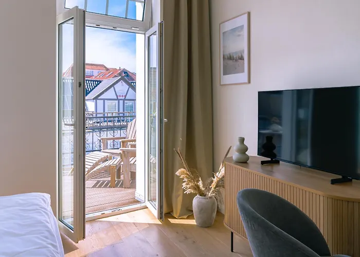 Kapitaenshaus Friedrich Franz - Premium Apartments 200 Meter Vom Strand Und Alten Strom