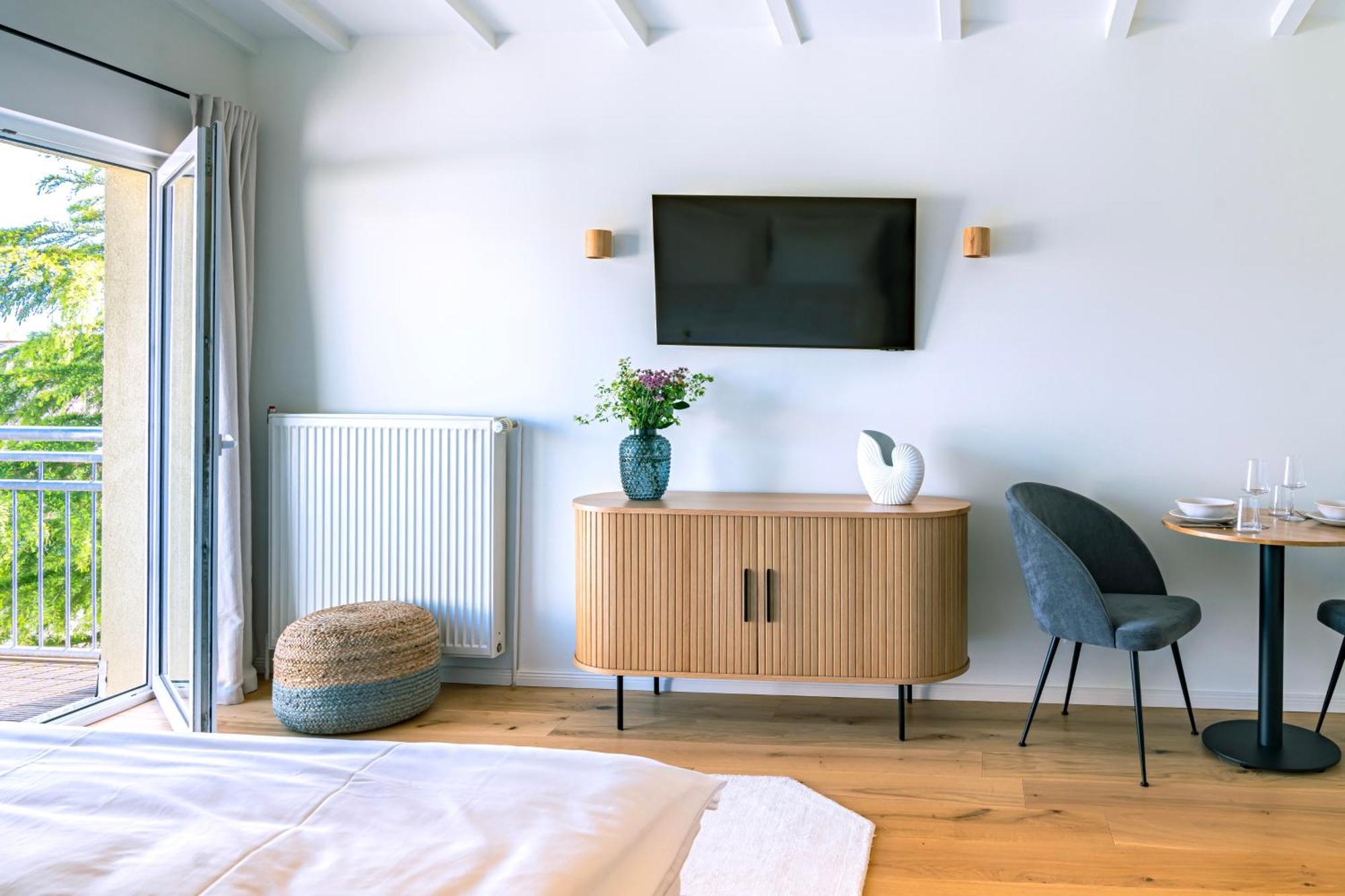Apartment Kapitaenshaus Friedrich Franz - Premium 200 Meter Vom Und Alten Strom Rostock